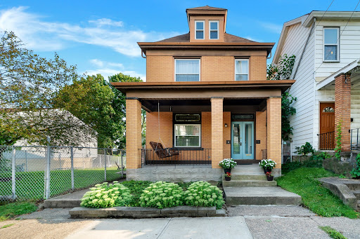 Real Estate Agency «Brian Sells Pittsburgh Real Estate», reviews and photos, 1915 Park Manor Blvd, Pittsburgh, PA 15205, USA