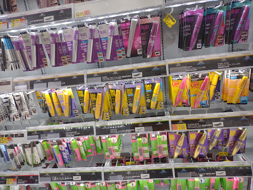 Department Store «Walmart Supercenter», reviews and photos, 1618 W McClain Ave, Scottsburg, IN 47170, USA