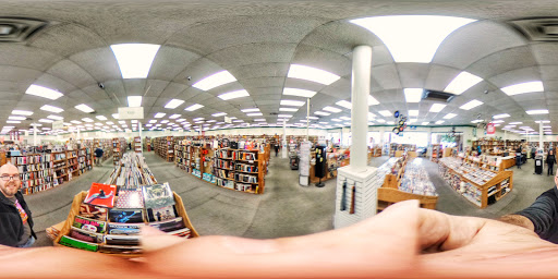 Book Store «Half Price Books», reviews and photos, 770 E Road to Six Flags St, Arlington, TX 76011, USA