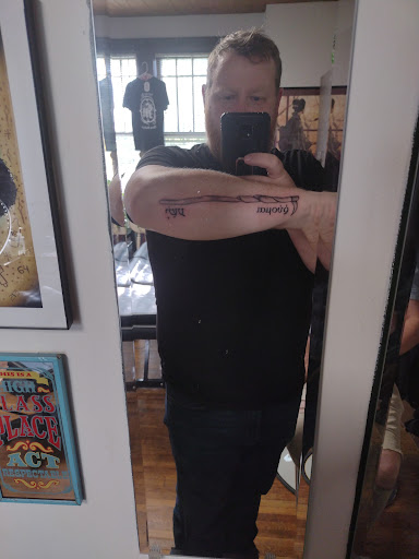 Tattoo Shop «Raining Ink», reviews and photos, 420 W 7th St, Columbia, TN 38401, USA