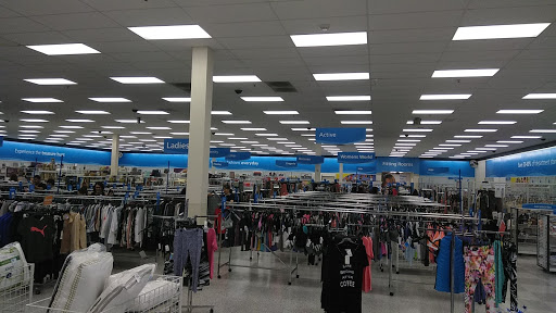 Clothing Store «Ross Dress for Less», reviews and photos, 4240 Kearny Mesa Rd, San Diego, CA 92111, USA