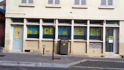 La Poste - Centre d’examen du code de la route à Versailles