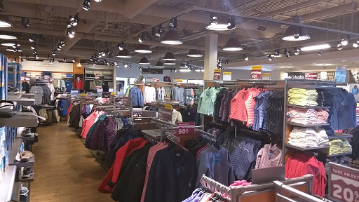 Sportswear Store «Columbia Sportswear Outlet Store at Prime Outlets Grove City», reviews and photos, 1911 Leesburg Grove City Rd #445, Grove City, PA 16127, USA