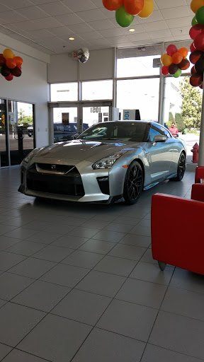Nissan Dealer «Fort Lauderdale Nissan», reviews and photos, 1051 S Federal Hwy, Fort Lauderdale, FL 33316, USA
