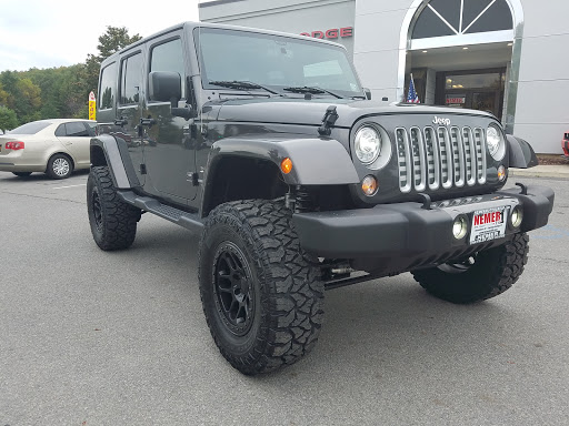Jeep Dealer «Nemer Chrysler Jeep Dodge Ram of Saratoga», reviews and photos, 617 Maple Ave, Saratoga Springs, NY 12866, USA