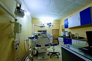 Ayushman dental clinic image