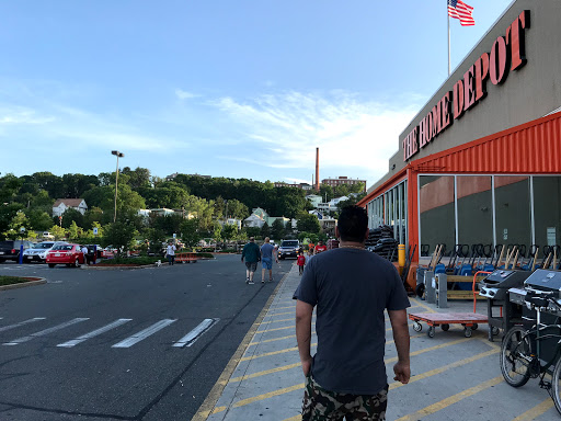 Home Improvement Store «The Home Depot», reviews and photos, 1100 Revere Beach Pkwy, Chelsea, MA 02150, USA