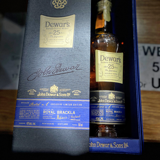 Liquor Store «Longhorn Liquor Store», reviews and photos, 223 NW Broad St, Murfreesboro, TN 37130, USA