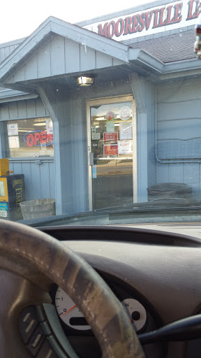 Liquor Store «Mooresville Liquors», reviews and photos, 335 S Indiana St, Mooresville, IN 46158, USA