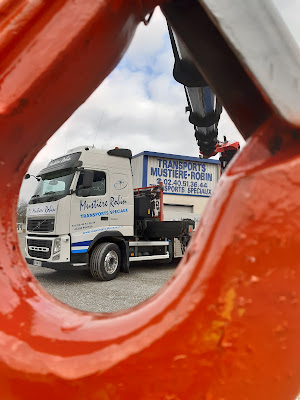 Transports spéciaux 44 Mustiere Robin à Puceul