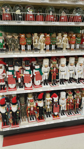 Department Store «Target», reviews and photos, 3101 Jefferson Davis Hwy, Alexandria, VA 22305, USA