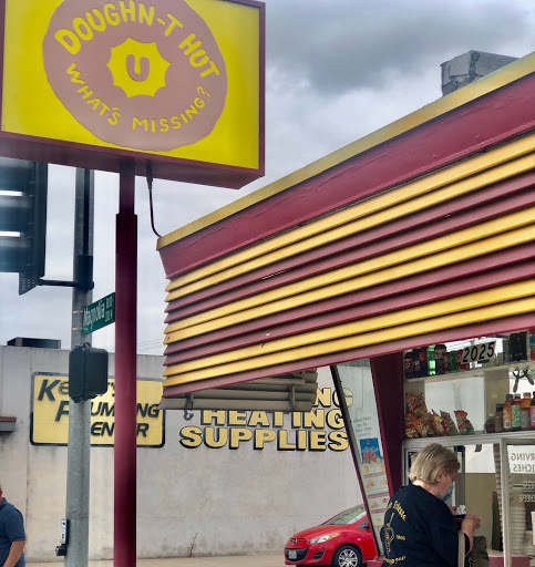 Donut Shop «Donut Hut», reviews and photos, 2025 W Magnolia Blvd, Burbank, CA 91506, USA