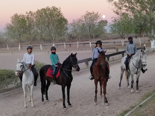 Escuela de Equitación Rancho Santa Mónica