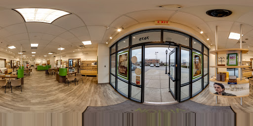 Eye Care Center «Pearle Vision», reviews and photos, 7675 Voice of America Centre Dr, West Chester Township, OH 45069, USA