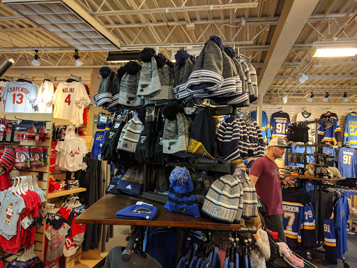 Sportswear Store «Rally House Brentwood», reviews and photos, 1120 S Brentwood Blvd, Richmond Heights, MO 63117, USA