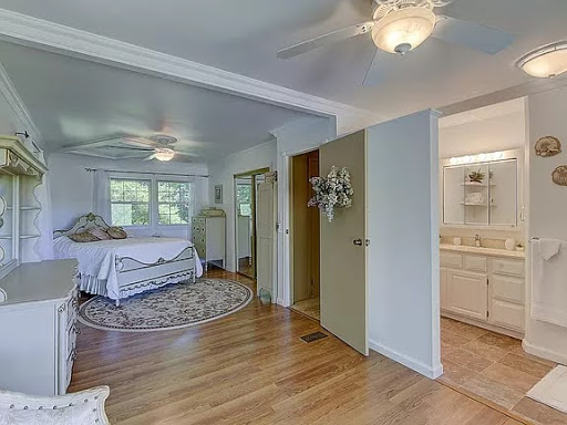 Non-Profit Organization «St. Vincent de Paul Society», reviews and photos