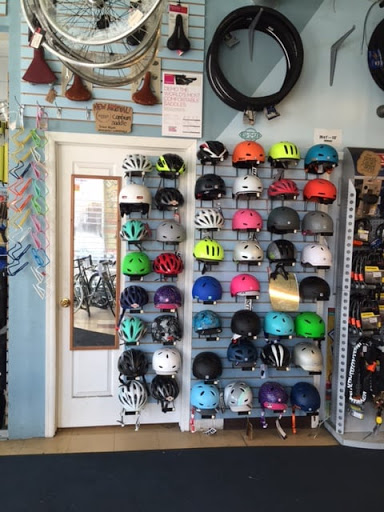 Bicycle Repair Shop «Ciclo Urbano Bike Shop, part of West Town Bikes», reviews and photos, 2459 W Division St, Chicago, IL 60622, USA