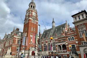 Croydon Central Library image