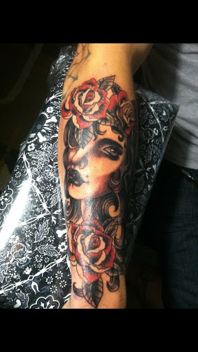 Explore small tattoo name ideas, creative tattoo ideas in Sacramento, available at 13 MAG TATTOO