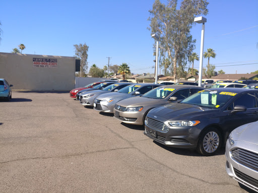 Car Dealer «Red Rock Automotive», reviews and photos, 507 N Scottsdale Rd, Scottsdale, AZ 85257, USA