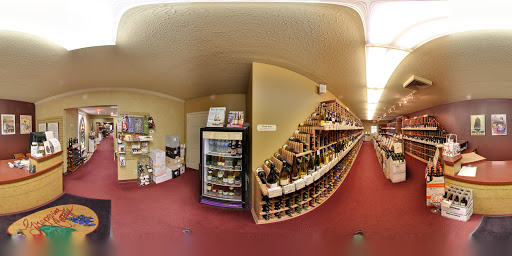 Wine Store «Grapevine Cottage», reviews and photos, 61 S Main St, Zionsville, IN 46077, USA