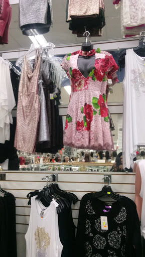 Wig Shop «Beauty Hair Wig», reviews and photos, 1727 East-West Rd, Calumet City, IL 60409, USA