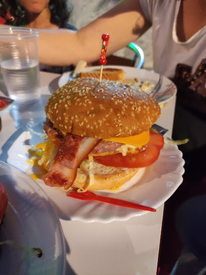 Burguer Chic en Córdoba>


<h2 class=