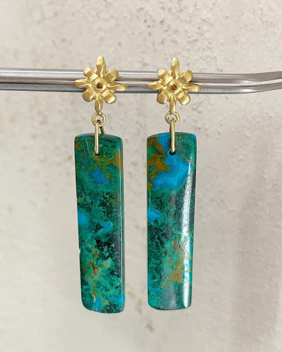 Jewelry Store «Robert Goodman Jewelers», reviews and photos, 106 N Main St, Zionsville, IN 46077, USA