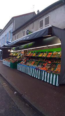 Rapid' Market à Montlhéry