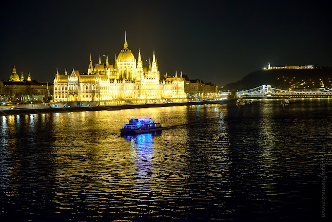 Budapest Dinner Cruise - Silverline Cruises
