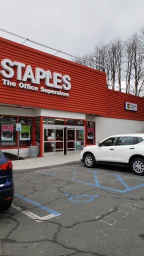 Office Supply Store «Staples», reviews and photos, 1440 Central Ave, Albany, NY 12205, USA