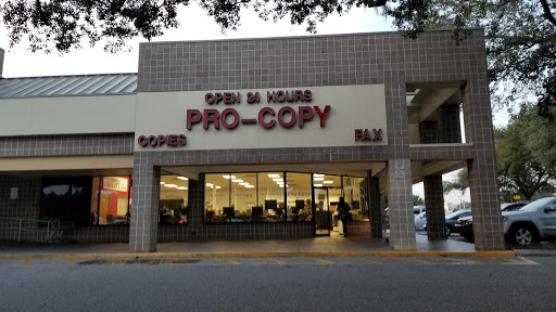 Lugares donde imprimir documentos en Tampa