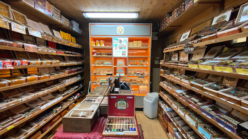 Tobacco Shop «The Smoke Shop», reviews and photos, 4625 Tamiami Trail N, Naples, FL 34103, USA