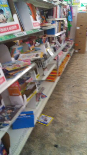 Dollar Store «Dollar Tree», reviews and photos, 7001 Cermak Rd, Berwyn, IL 60402, USA