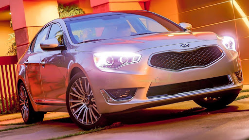 Kia Dealer «Ourisman Kia», reviews and photos, 4105 Auto Park Cir, Chantilly, VA 20151, USA