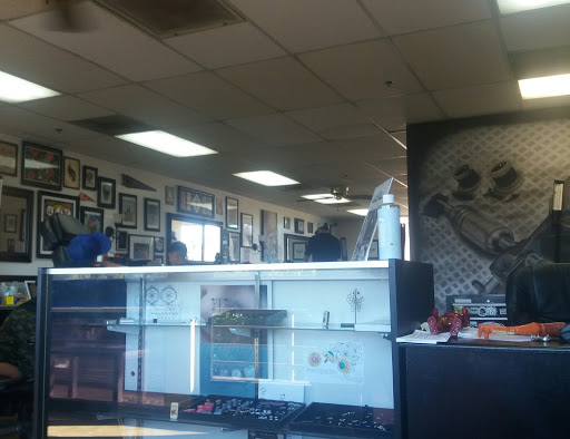 Tattoo Shop «Clear Vision Tattoo», reviews and photos, 530 New Los Angeles Ave #212, Moorpark, CA 93021, USA