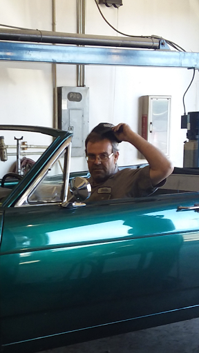 Muffler Shop «Hoops Automotive Repair», reviews and photos, 817 W Main St, Burley, ID 83318, USA