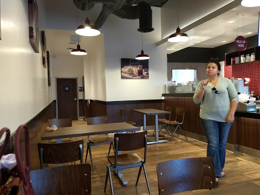 Shopping Mall «Claremont Promenade Shopping Center», reviews and photos, 420 S Indian Hill Blvd, Claremont, CA 91711, USA