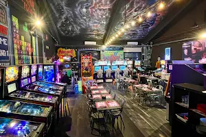 Arcade and Food image