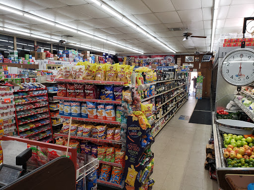 Grocery Store «Pine Mountain General Store», reviews and photos, 2513 Freeman Dr, Frazier Park, CA 93225, USA