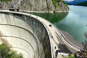 Vidraru Dam image
