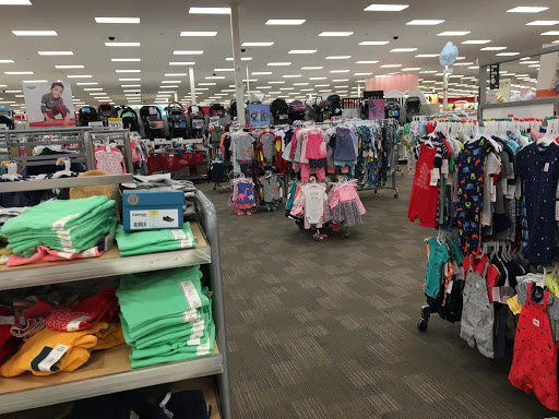 Department Store «Target», reviews and photos, 5000 Hadley Center Dr, South Plainfield, NJ 07080, USA