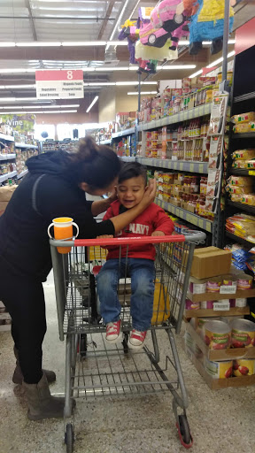 Grocery Store «Grocery Outlet Bargain Market», reviews and photos, 15719 Downey Ave, Paramount, CA 90723, USA