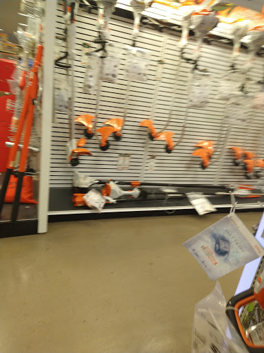 Animal Feed Store «Shoppers Supply», reviews and photos, 2880 S Alma School Rd, Chandler, AZ 85286, USA