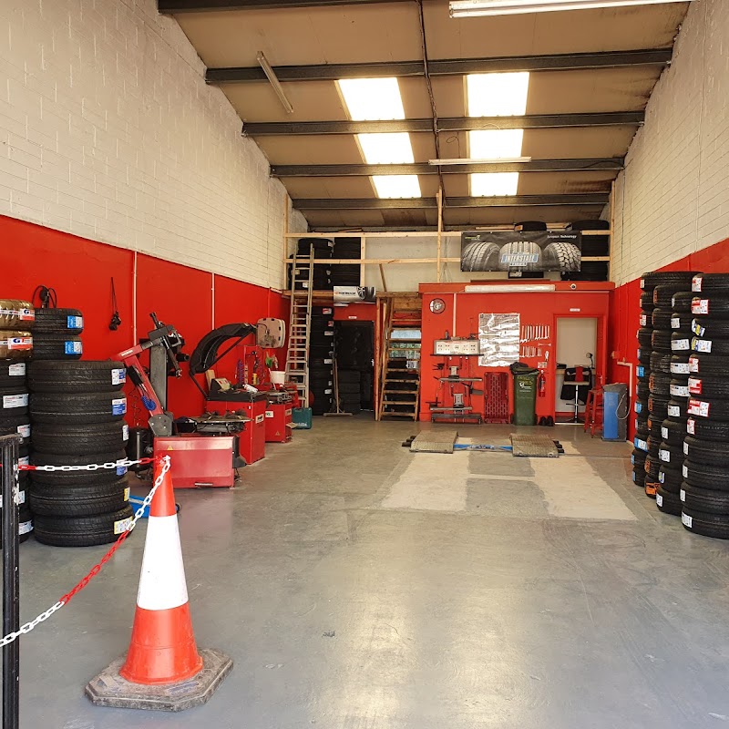 Descos Tyres