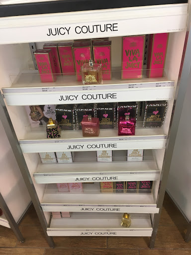 Hair Salon «Ulta Beauty», reviews and photos, 9270 Joliet Rd, Hodgkins, IL 60525, USA