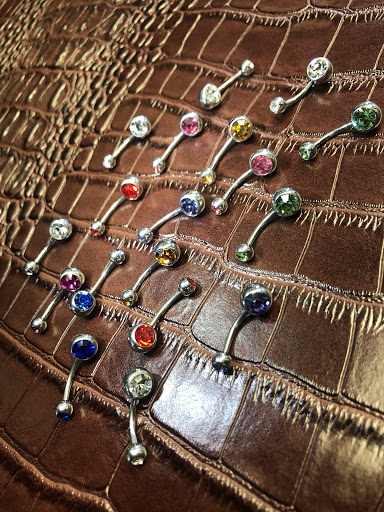 Explore good tattoo ideas for sisters, creative tattoo ideas in Farmington, available at Bloodline Dynasty