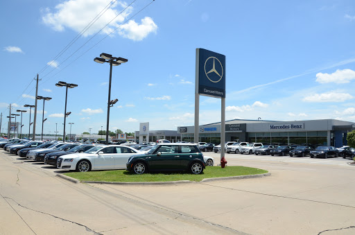 Car Dealer «Carousel Motors», reviews and photos, 809 IA-1, Iowa City, IA 52244, USA