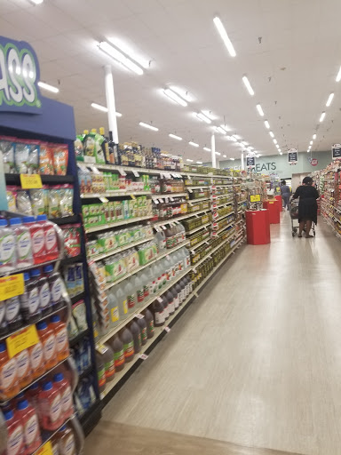 Supermarket «Rowes Supermarkets», reviews and photos, 5435 Blanding Blvd, Jacksonville, FL 32244, USA
