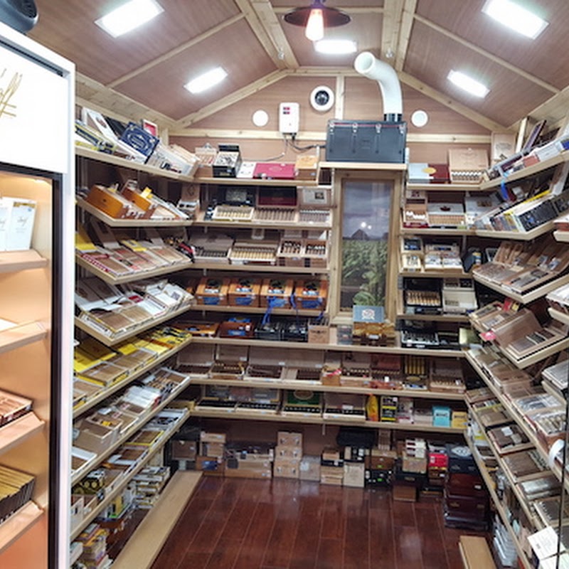 Nottingham Cigars, Pipes, Vapes & Smoke Shop